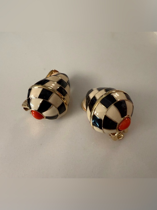Kenneth Jay Lane Jewelry - Kenneth Jay Lane  black & white checkerboard enamel, conch-shell-like earrings.